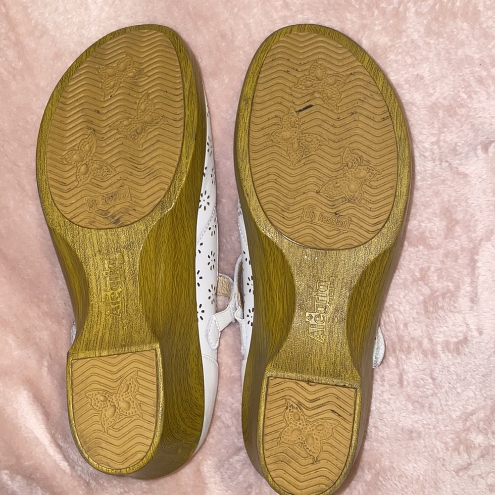 Work Clogs - image 5